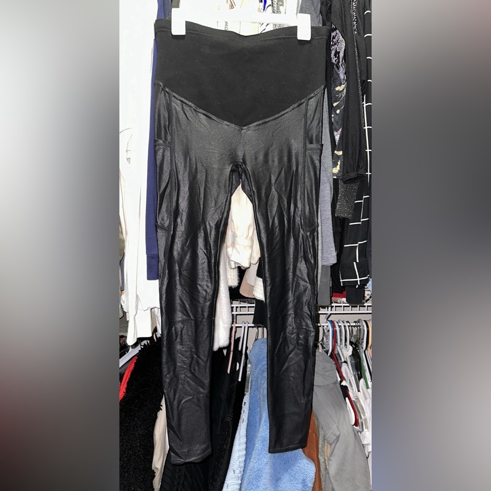 Maternity leather leggings